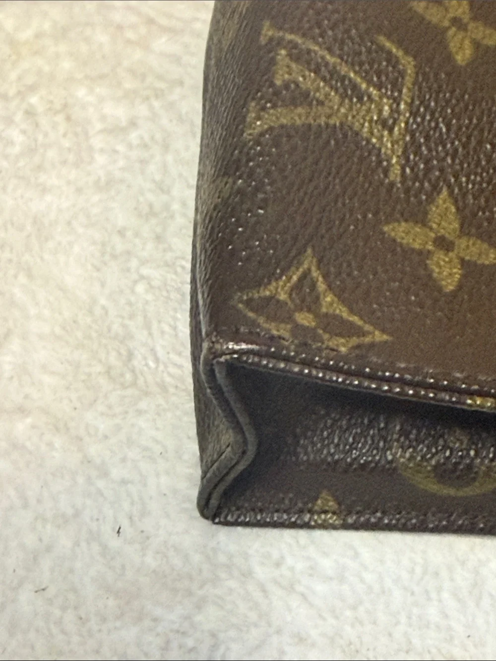 LOUIS VUITTON Monogram Poche Toilette 26 with strap and insert
